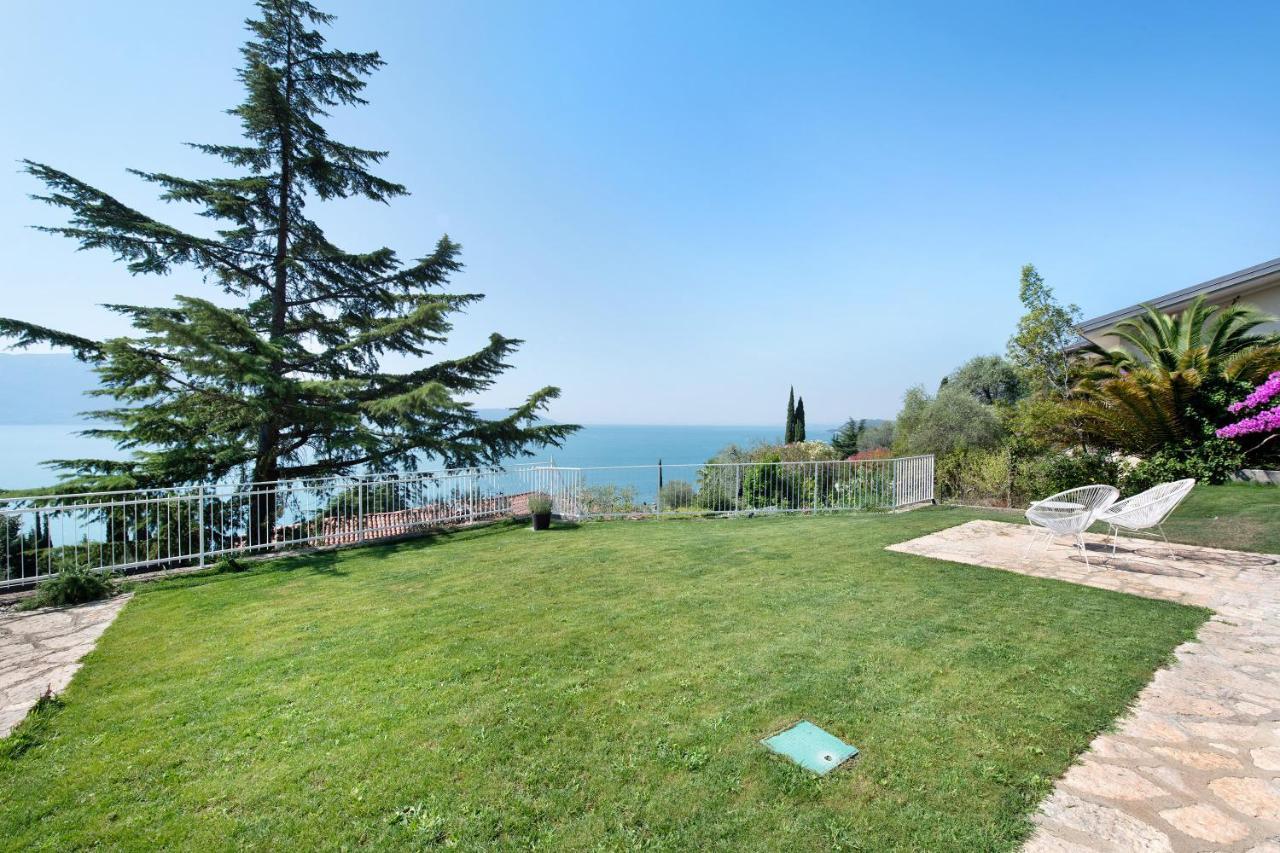 Villa Гарняно Екстериор снимка